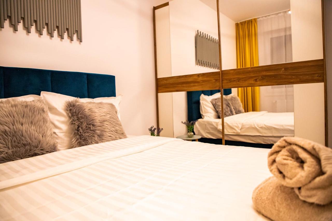 Dream Place Coresi Apartment *
